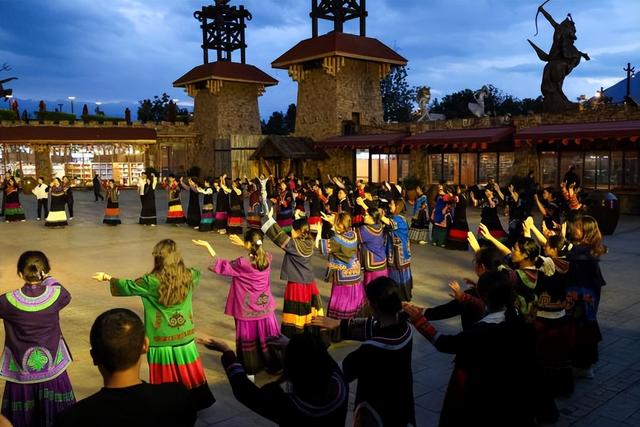 彝族年+秋假去哪儿？来这里共赴星空与彝韵之约！