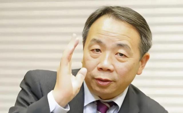 对这位日本参议员石平，中方重拳出击！外交部宣布制裁，冻结所有资产，释放强烈信号！