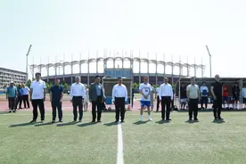 “西体小全运”火热开赛图片