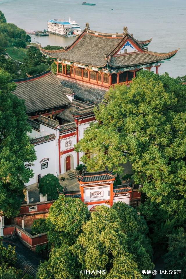 上龟山，下晴川，山水之城，快活自在