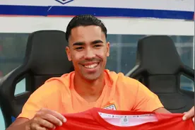 媒体人徐江：归化德尔加多是泰山队干过最丢人的事图片