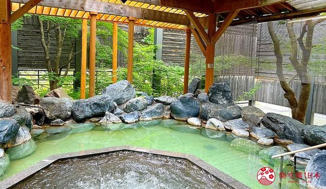 札幌近郊温泉旅馆推荐「定山溪花红叶」：贵宾厅内免费吃喝
