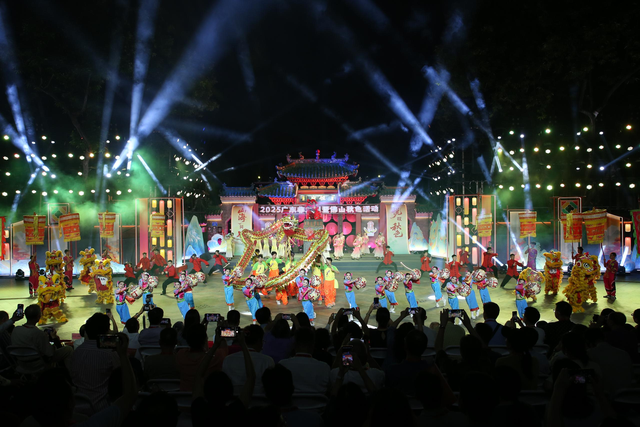 趣游“十五运”｜佛山龙狮有几威？且听鼓点响起，来这些地方体验龙狮文化！