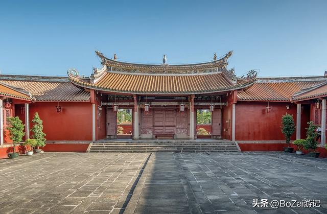 红墙藏古韵，鳌鱼萌出圈，揭阳学宫免费逛出惊喜感