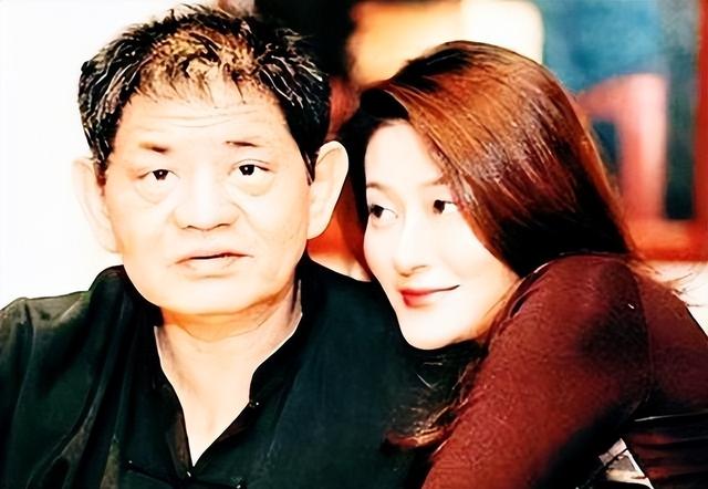 100多位情妇，包养费上亿元，9女同床却落得个凄凉下场、人财两空