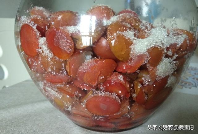 一健脾，二消炎，三养心，遇到买10斤，一切一晒，酸甜可口有嚼劲