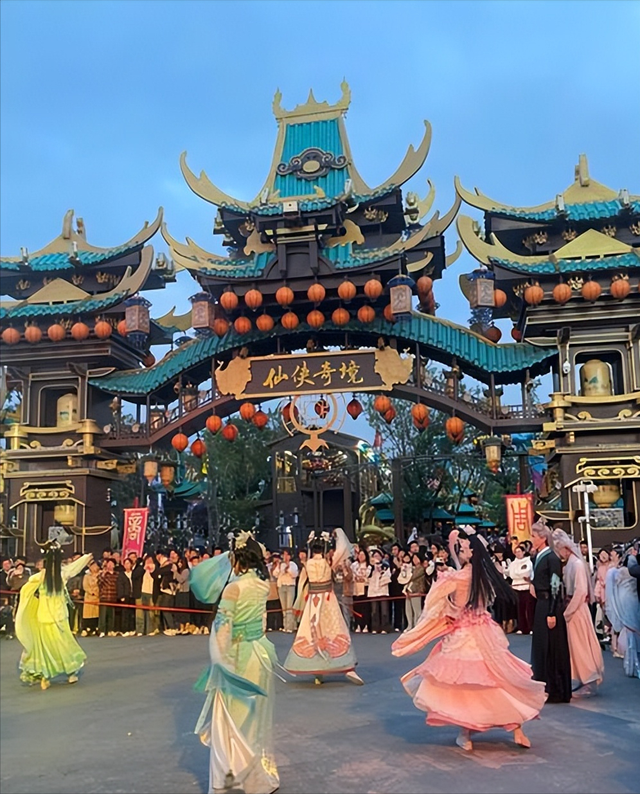 号称教科书级别的4A级景区，开封人的后花园，万岁山凭啥出圈？