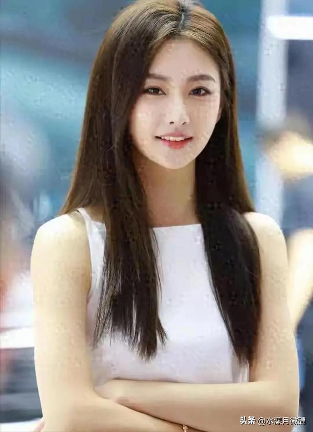 苏一宁,身高177厘米,体重56公斤，车模姐姐，人称少妇天花板