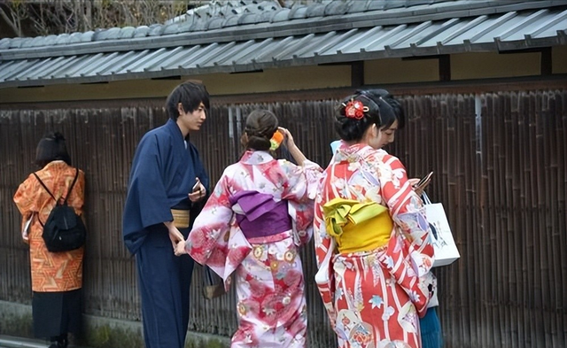 中国游客在日本有多危险？国家终于发声了，赴日旅游订单瞬间暴跌