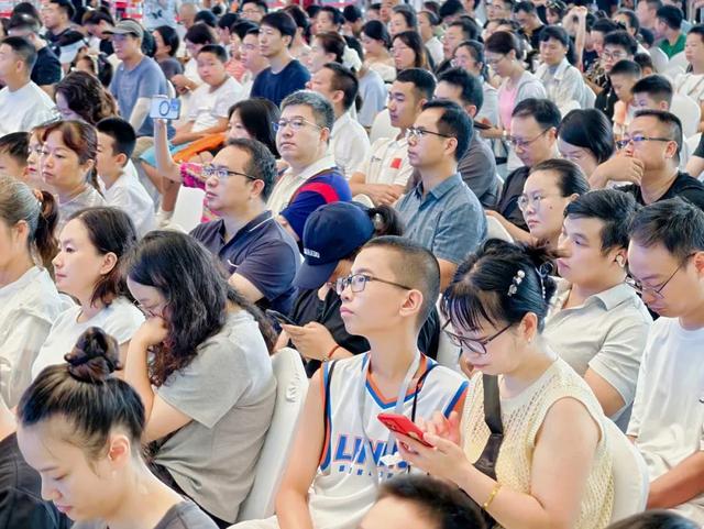 万名科技少年乌镇三度“论剑”，桐乡全力打造青少年科创科普集聚区