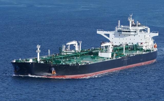 美硬扣俄油轮后，不到24小时，特朗普迎来噩耗，这一次没人能帮他