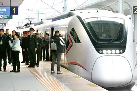 郑开城际铁路全线贯通运营 郑州东站至开封站最快仅需25分钟图片