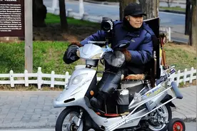 70岁以上老人注意！5类电动车放心骑，上路不罚不扣，2类不能骑图片