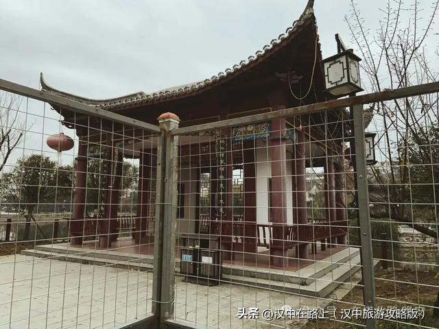 二〇二五年十二月七日，再去看看莲花池公园