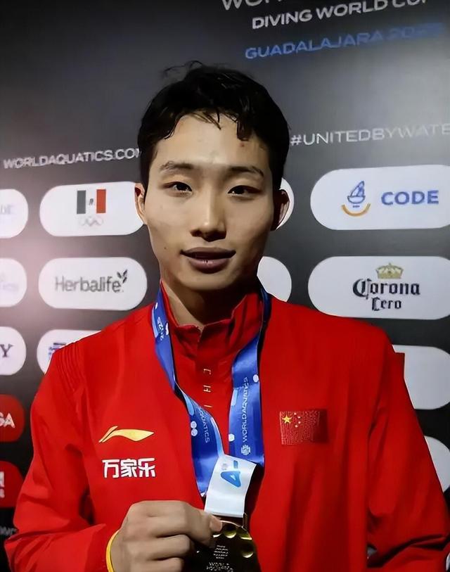 墨西哥战胜中国跳水夺冠！教练是中国人，难怪要返聘周继红