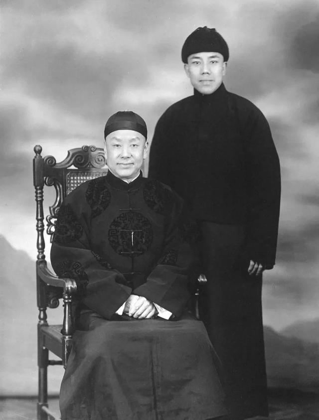 袁世海这样评论样板戏以及钱浩梁、刘长瑜在《红灯记》中的表演