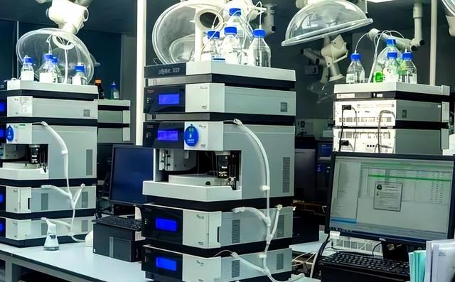 德国蔡司：DUV比EUV重要，美国的错误制裁，让中国成为了市场赢家