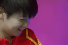 恭喜孙颖莎三誉加身，已成一项大满贯，王曼昱MVP？领奖人不是她图片