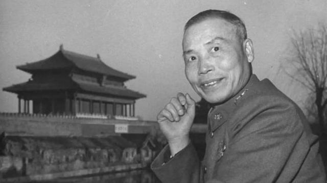 孙中山独子孙科：1949年没跟随蒋介石去台湾，他后来过得怎么样？