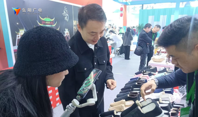 洞庭潮涌展新韵 文旅融合启新篇 ——岳阳市参展2025湖南省旅博会综述