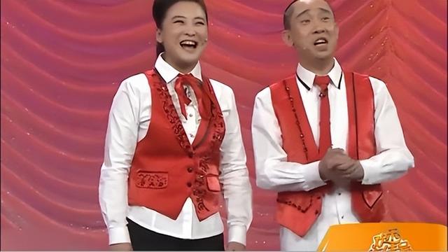“消失”一年后，43岁的贾玲官宣喜讯，全网恭喜，终于等到这一天