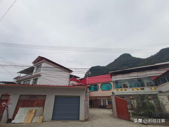 寻找一个最为艰难的躲匪洞，我难到达，土匪也难以到达