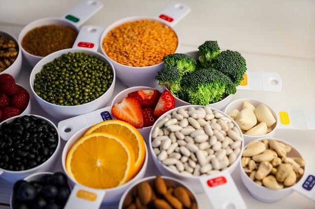 糖尿病不能吃米饭？英国专家：不想血糖飙升，少吃这5种食物
