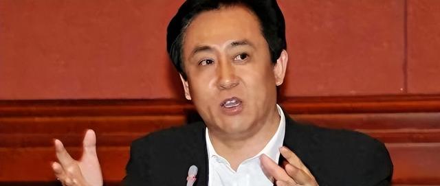 许家印为活命全部交代！供出背后三大靠山，难怪他能如鱼得水