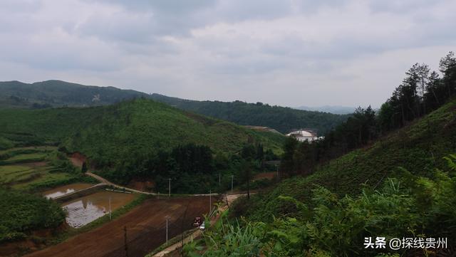 环城贵阳花溪苗王坡越野大环线之青岩段达夯翁拢“冈仁波齐”风景
