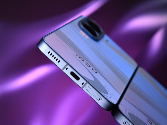 iQOO Neo11全面评测 标准版也要全面Pro