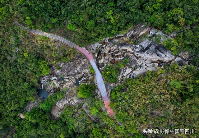 海南霸王岭国家森林公园