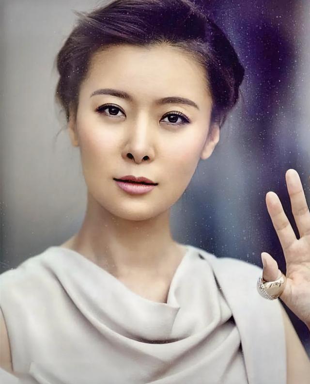 18位来自北京的女艺人，每一位都才貌俱全，你最欣赏哪一位？