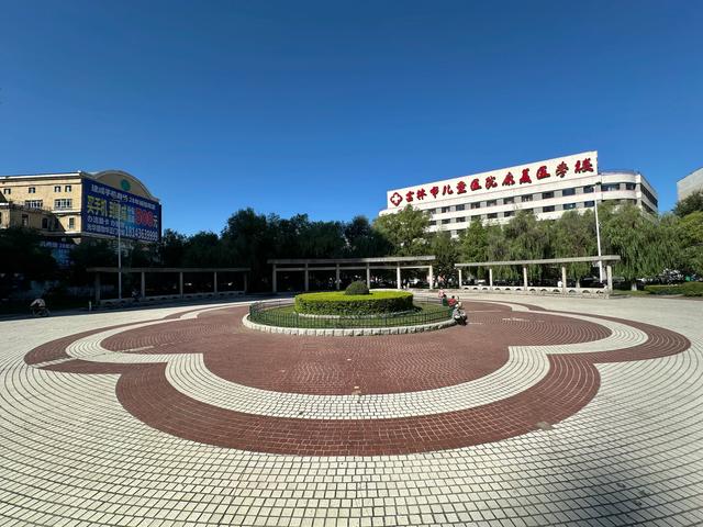 图说江城——吉林市的三十个广场