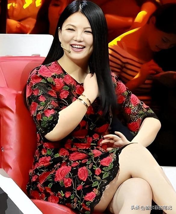 离春节不到1个月，4位名人翻车	，没一个值得同情，原因五花八门