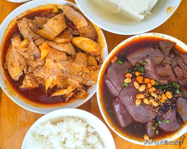 成都边陲小镇，被严重低估，古朴原始，每一个景点都让人惊叹！