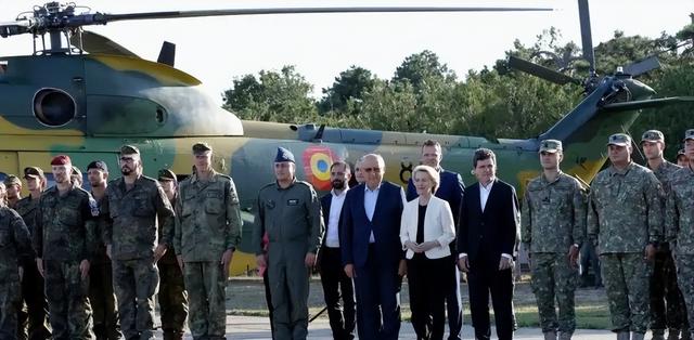 恭喜俄罗斯和乌克兰，他们终于打成了，全世界都喜欢的样子！