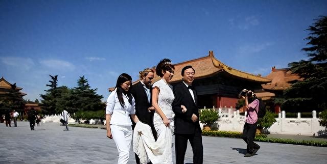 叶剑英孙女叶明子，在故宫办婚礼嫁美国银行家，京城四大名媛之一
