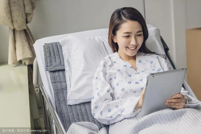 国庆反向出游！病床加班、宅家打游戏，找到独属自己的自由