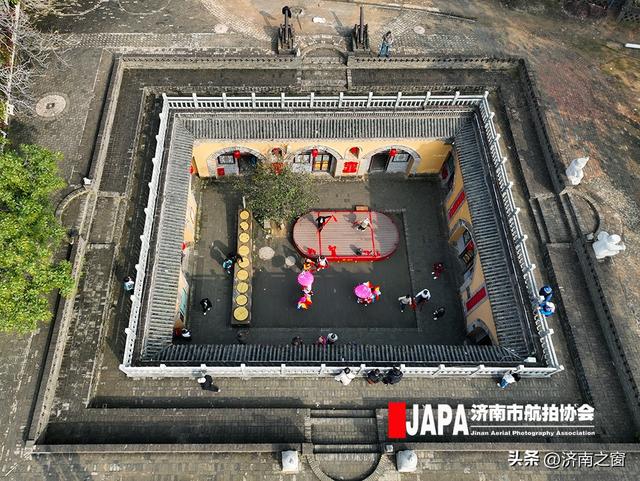 陕州地坑院：地平线下的奇妙之旅