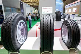 汽车胎压标准值是多少，过低过高有何影响？图片