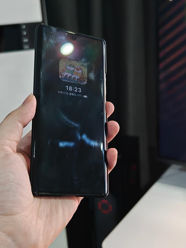 国补后QD-MiniLED电视多划算？实测雷鸟鹤6Ultra还发现这几个亮点