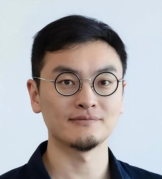 谁能夺冠？无人机vs全景相机：大疆影石“互入腹地”