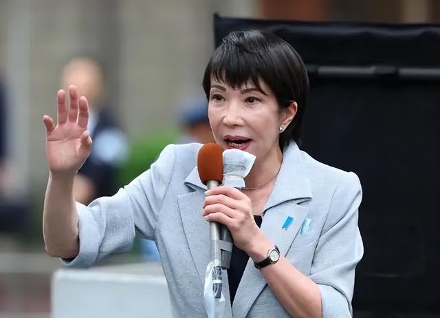 特朗普示意后，高市不装了：日本必须拥核，话语刚落	，金正恩现身