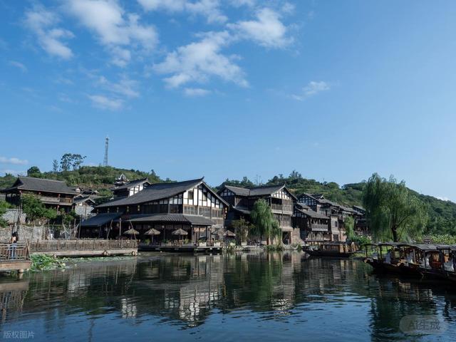 高铁直达！适合小住3天的6座宝藏城市，人少景美，好玩不贵，码住