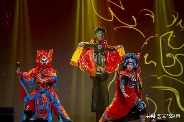 当“湘”音遇见“疆”韵 2025湖南文旅志愿者新疆行走进吐鲁番