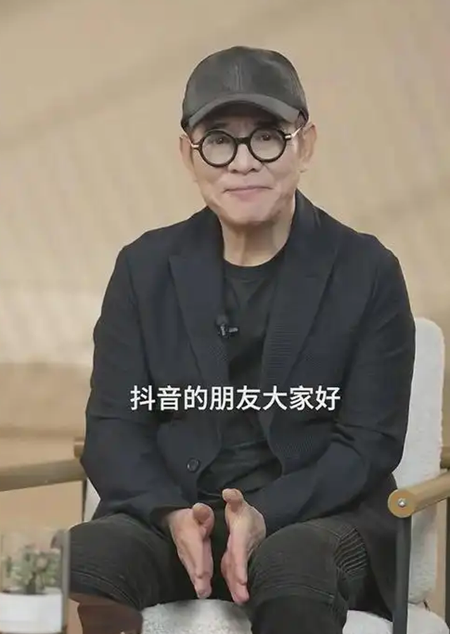 赵本山灵堂	、刘晓庆逝世、李连杰偷换心脏	，为何造谣越来越离谱?