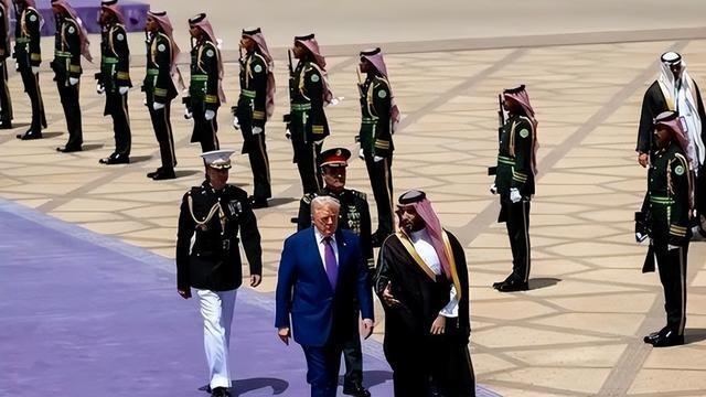 特朗普已做好开战准备？王毅曾警告：中美一旦冲突，结局只有一个