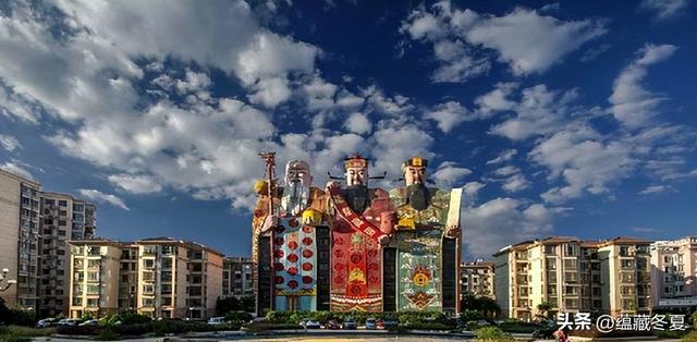 中国五大奇葩建筑：巨型“佛跳墙”一天就被拆除，柳州大夜壶上榜