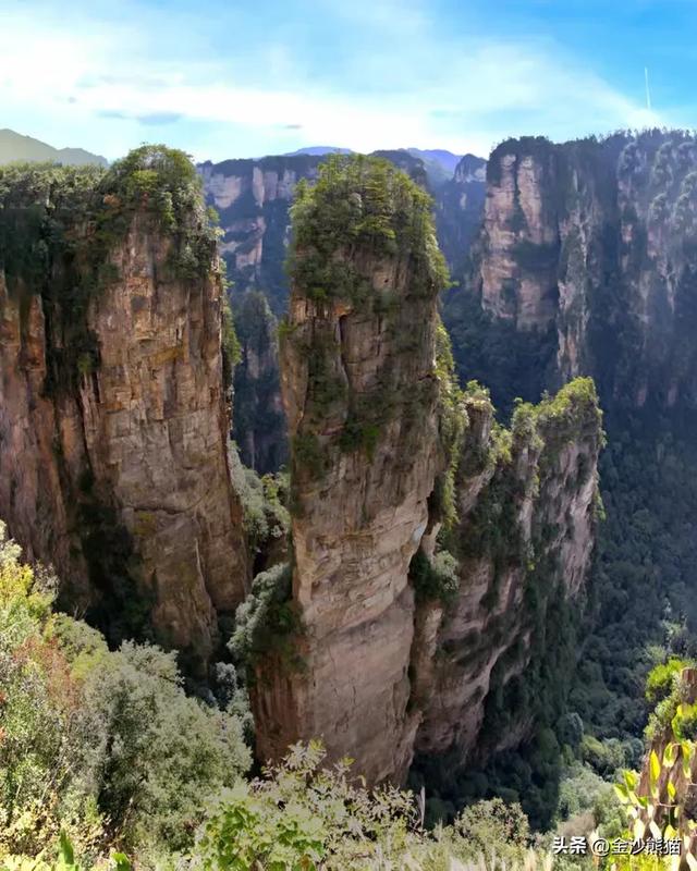 镜头中的山水：寻梦张家界 醉心山水间