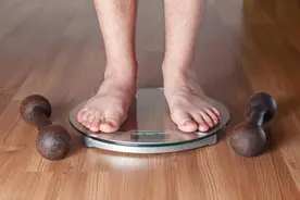 50岁以后，男性的合适体重是多少？对比一下，你是否需要减肥？图片